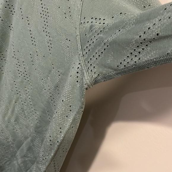 New lululemon Swiftly Tech LS Short - Size 8 - Picture 8 of 11